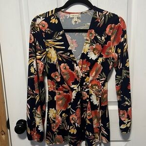3/$20 floral faith and  joy wrap around size med